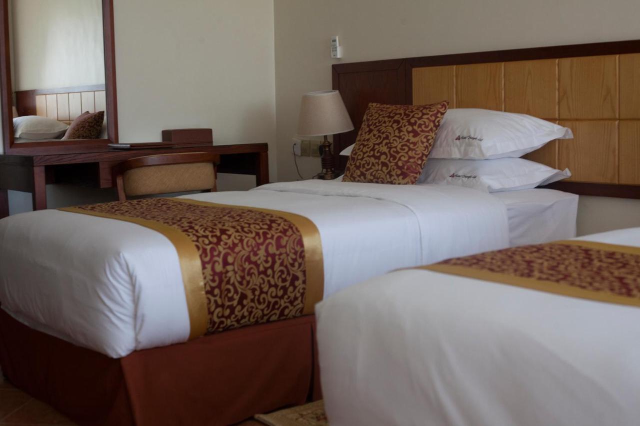 Hotel Triangle Mbarara Exteriör bild